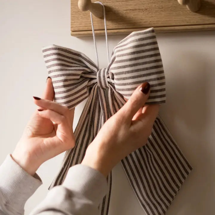 Brown and cream checkered decorative bow - *Pre-order now* (Copy)