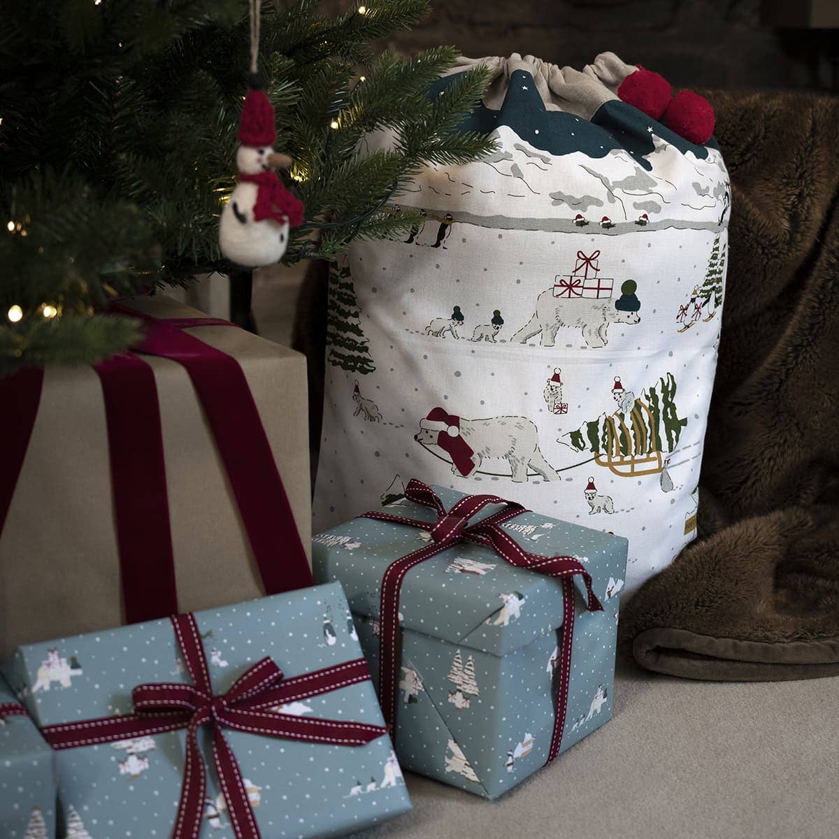 Snow Season Christmas Sack