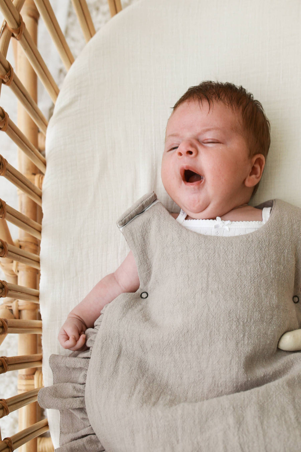 Linen baby sleeping bag frills -2 colors / 1, 1.5, 2.5 TOG