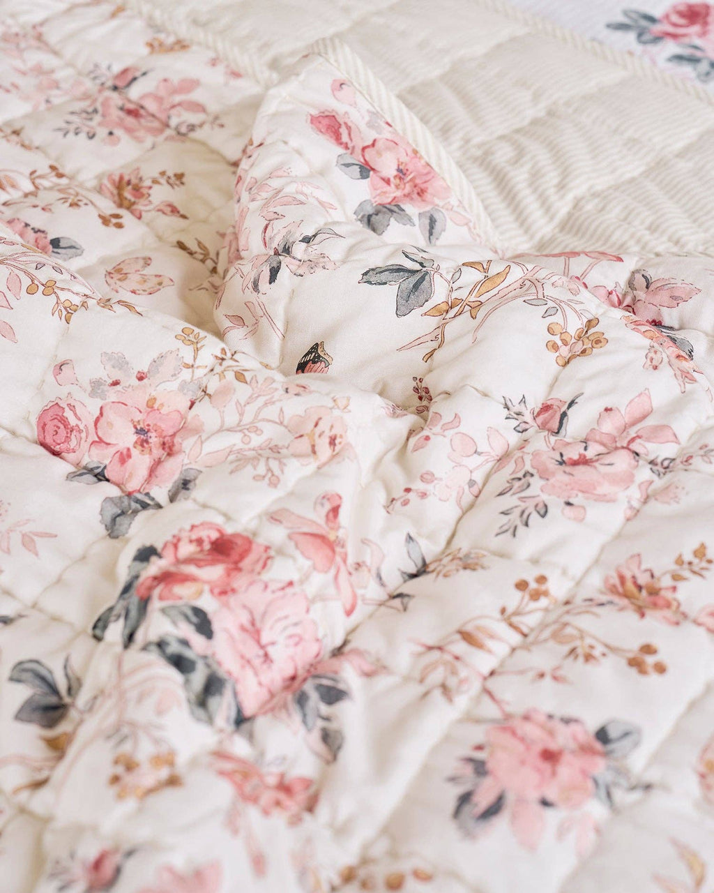 Vintage Rose Quilted Throw