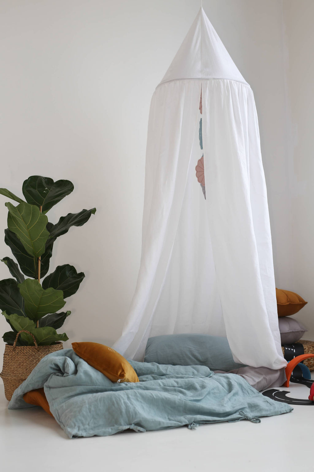 Linen canopy/ linen baldachin (3 colours)